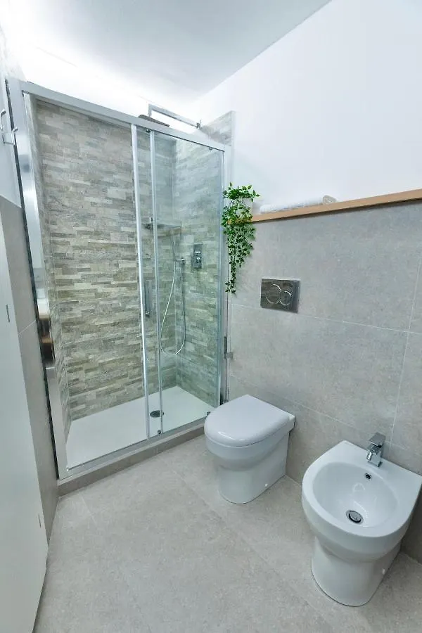 Apartment L' Attico Giallo Oro Di Giulia Manarola