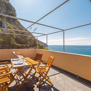  Apartment Queen Of Sea Diamond, Terre Marine