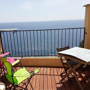  Holiday home Arvasia
